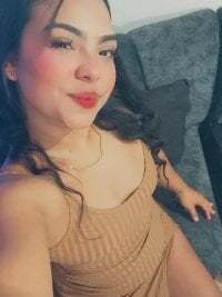 Hot-Latina-xxx avatar