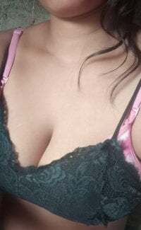 Hot-Riya001 avatar