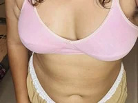 Hot-couple-GB avatar
