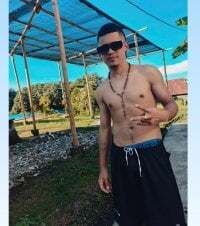 HotCris____Col13 avatar