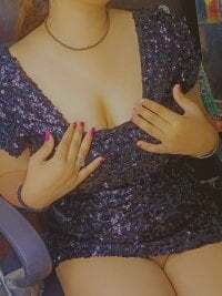 Hot_AnayaBaby avatar