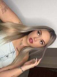 Ibolya_7 avatar