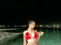 Imyourfuturegirl avatar