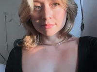 Iris_Selene avatar