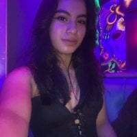 Iris_mandarinne avatar