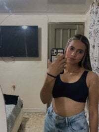 IsabellaClarkeC avatar