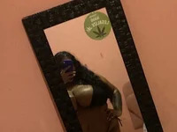 Izzy_Moon avatar