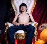 James_Adams_01 avatar