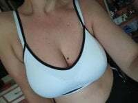 Jeannie_69_andahalf avatar