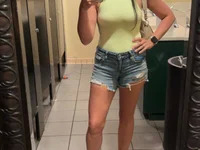 JosieX14 avatar