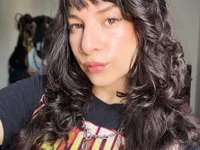 Juli_cherrypie avatar