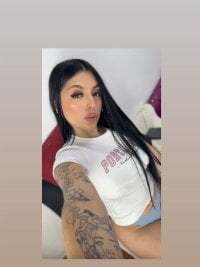 Julieta-Hot avatar