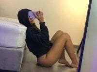 Jullya_x avatar