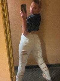 KellyKardashian avatar