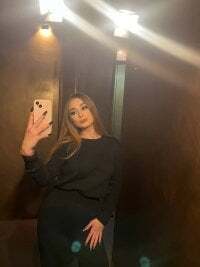 KellyRebbeka Cam Model: Live Nude & Adult Sex Chat | Booble
