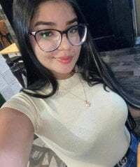 Khloe_And_Tyler_AE Cam Model: Live Nude & Adult Sex Chat | Booble