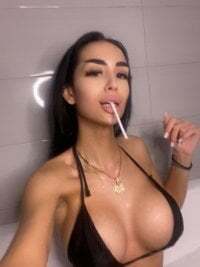 KimNatty avatar