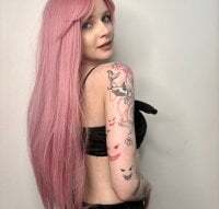 KiraMountrays avatar