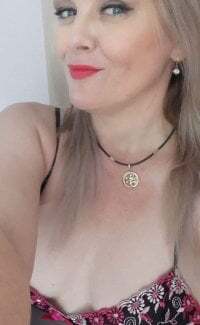 Kisi_Lovi avatar