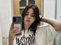 KizzyGlow avatar