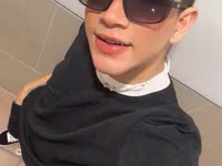 LAYAN_FEMBOY avatar