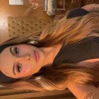 LUUVRRI_21 avatar