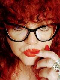 LadyCrimsonVoluptas avatar