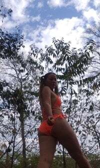 LaraCaliente avatar
