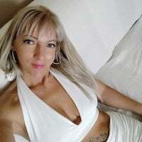 LaraCroft_MilfQueen avatar