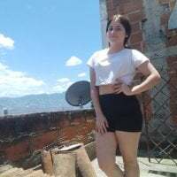 Lara_Asher avatar