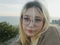 LeahBay avatar