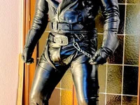 LeatherMax76 avatar
