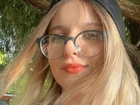 LeslieBloom avatar