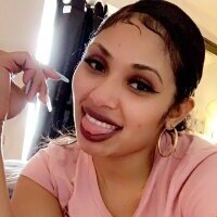 LiaNicolePink avatar
