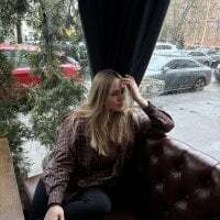 LightKisss avatar
