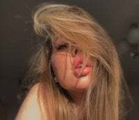 Lilian_MillerMay avatar
