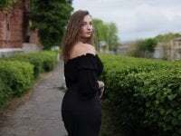 LioraFox avatar