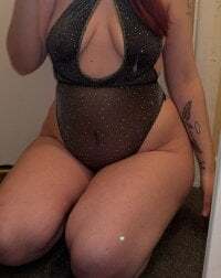 LittleRedMilf avatar