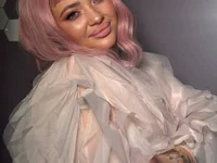 Lola77__ avatar
