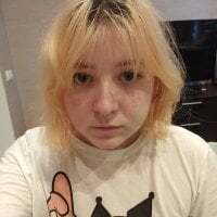 LolaWEI avatar