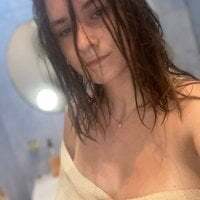 LolaalolaY avatar