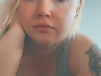Lolaaxxx13 avatar