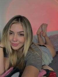 LoolitaBeauty_ avatar