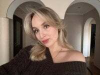 LorinaNhatsavang avatar