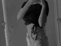 LoveLillyy- avatar