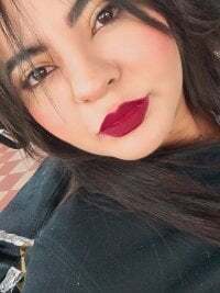 Luciana_r avatar