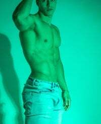 Lukas_Green avatar
