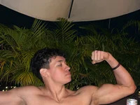 Luke_Muscle avatar