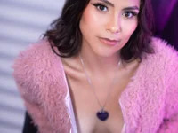 LunaRossie_ avatar