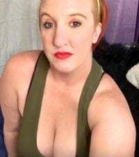 MadamMoonGoddess avatar